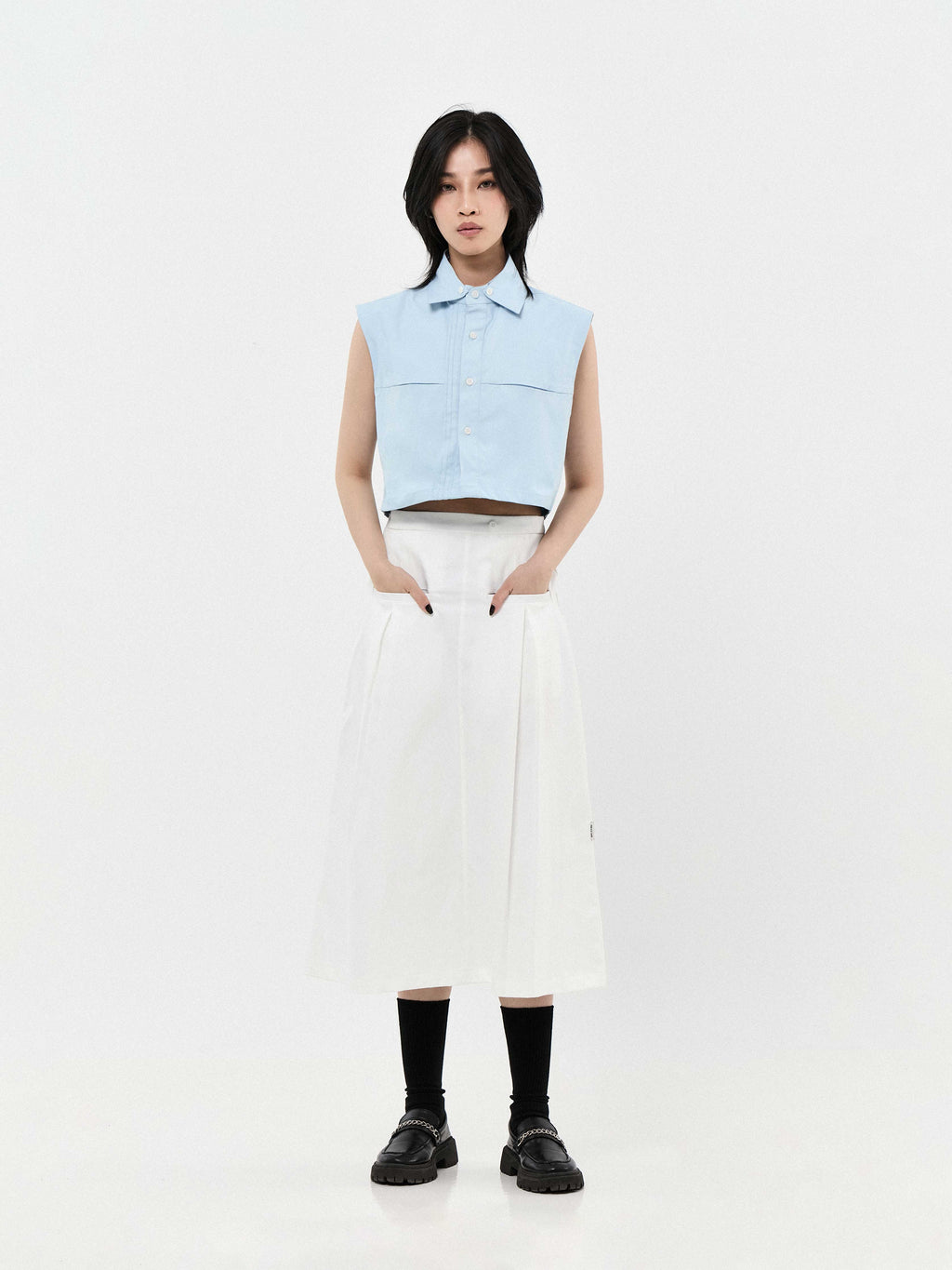 Ma-ny Ways Box Pleated Midi Skirt | White
