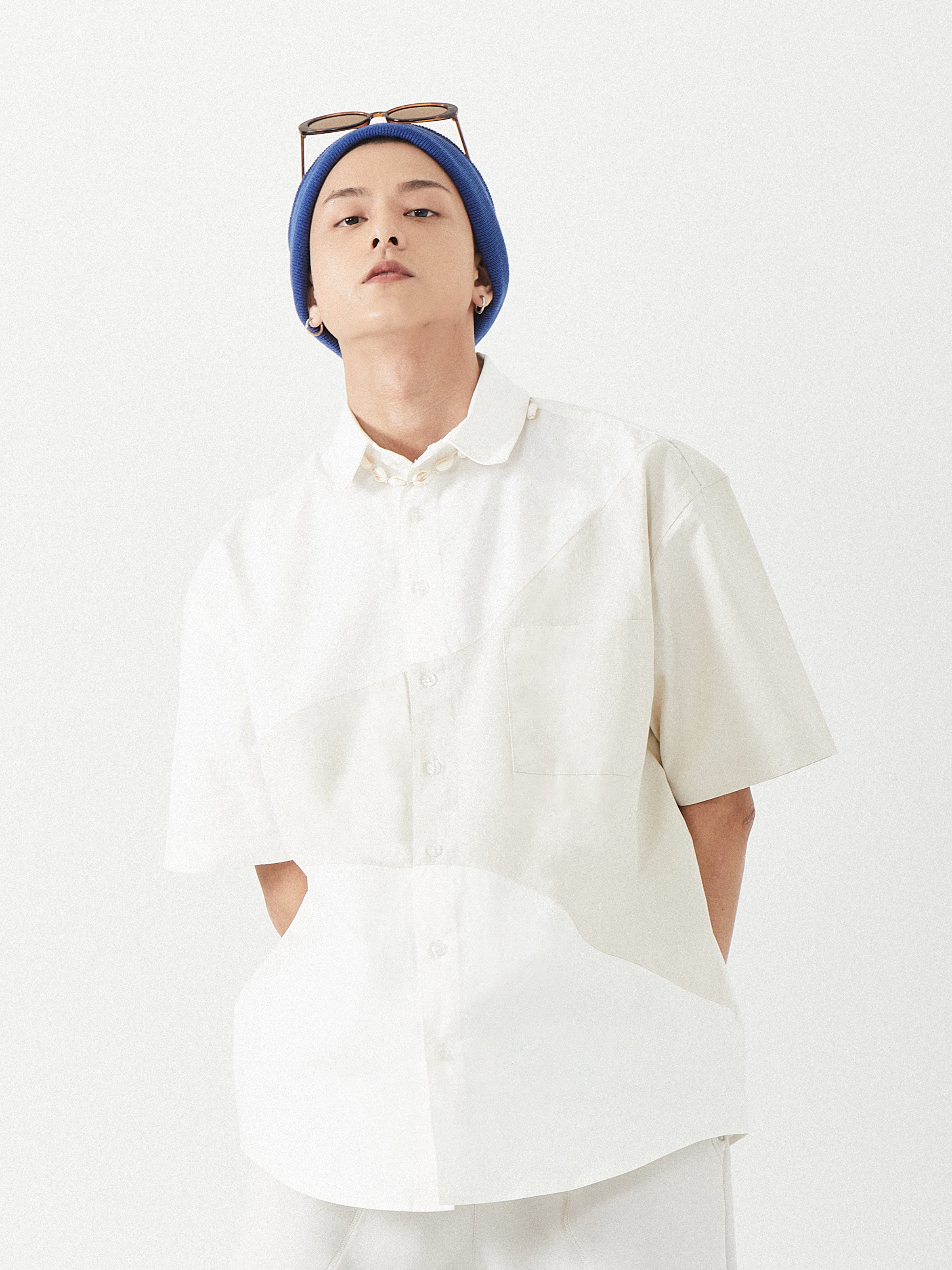 Natur Form Dual Tone Shirt