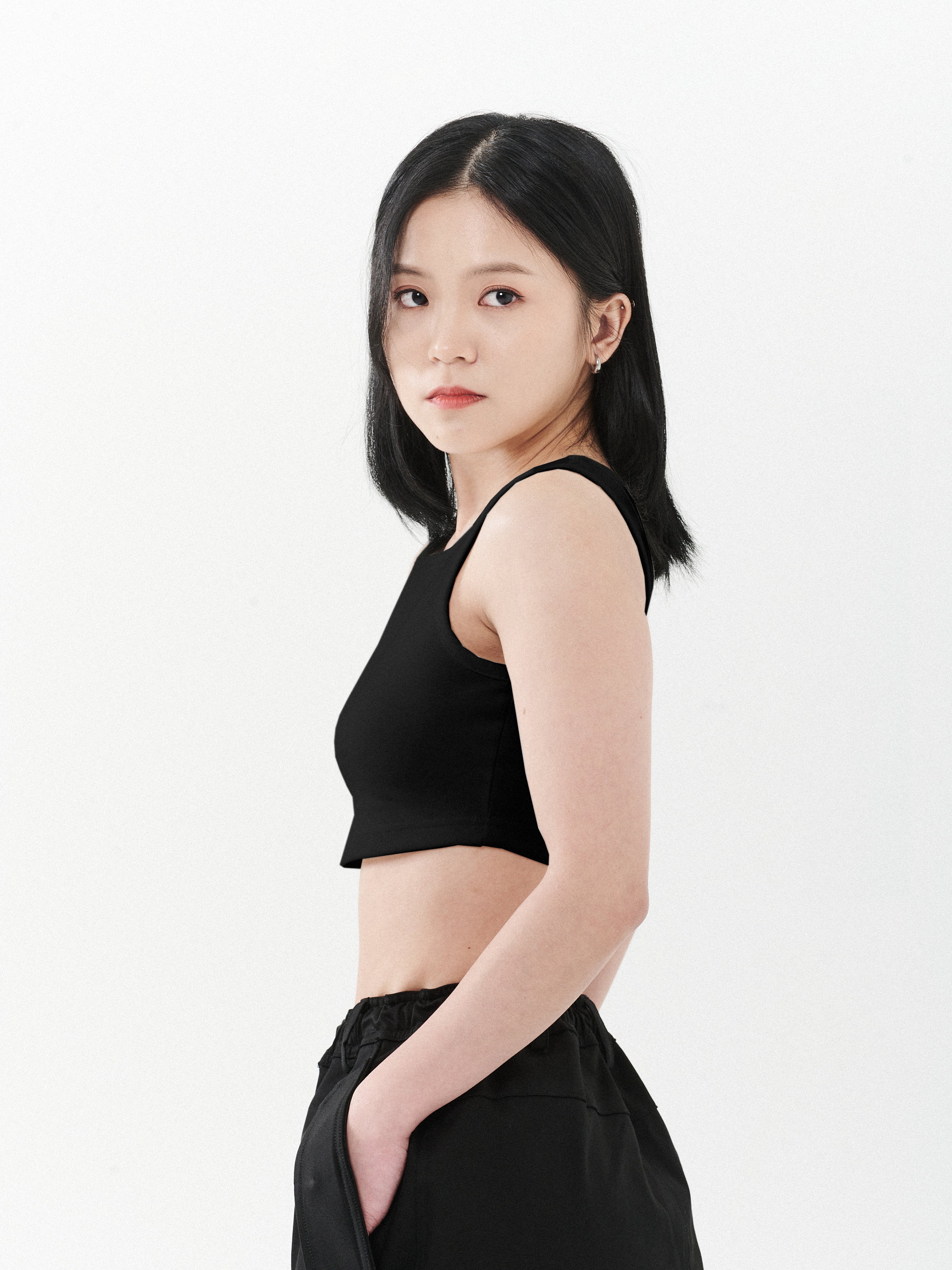 Cropped Tank Top | Black