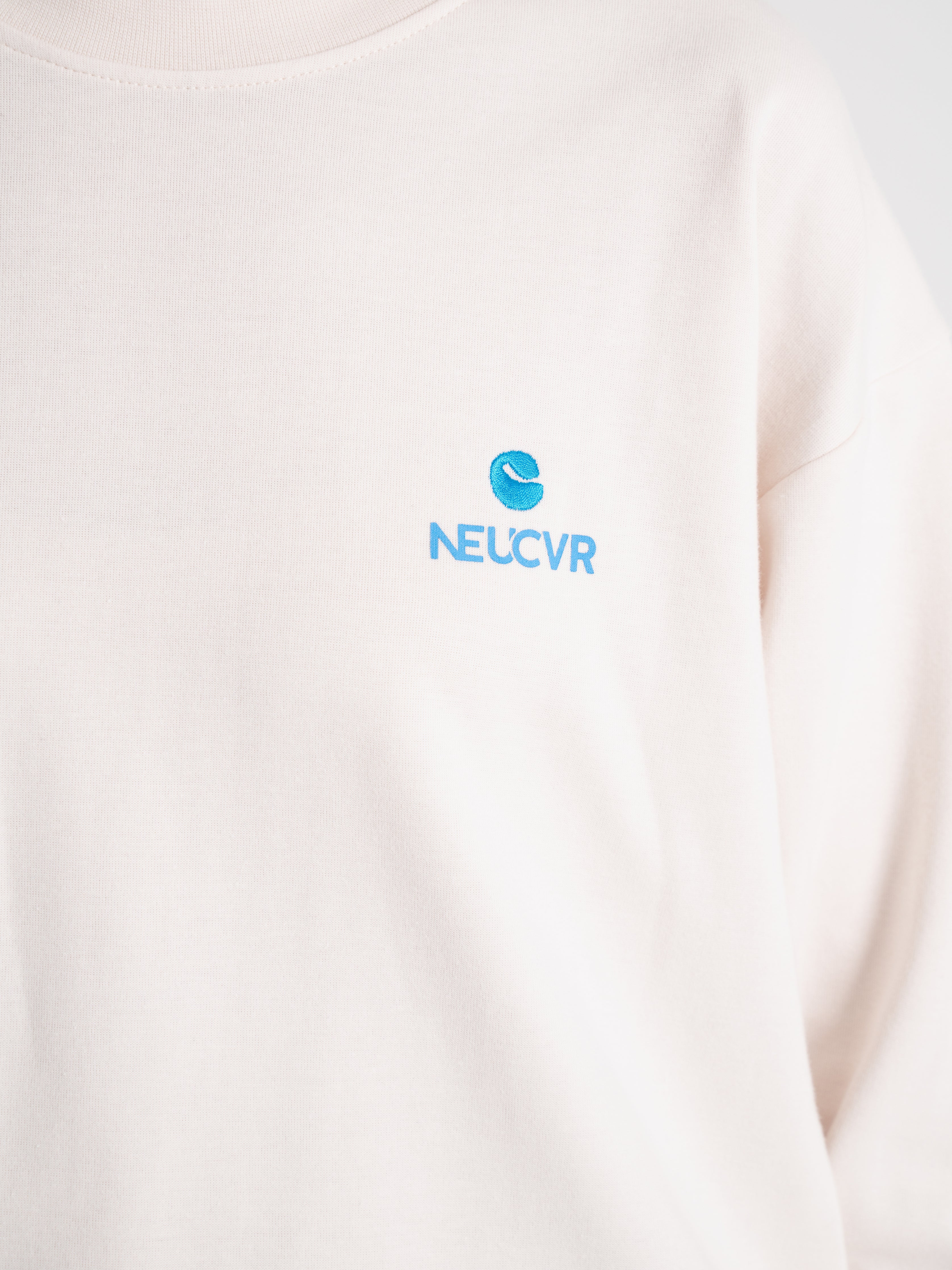 Neucvr Way - Essential Sweater (Beige) Unisex