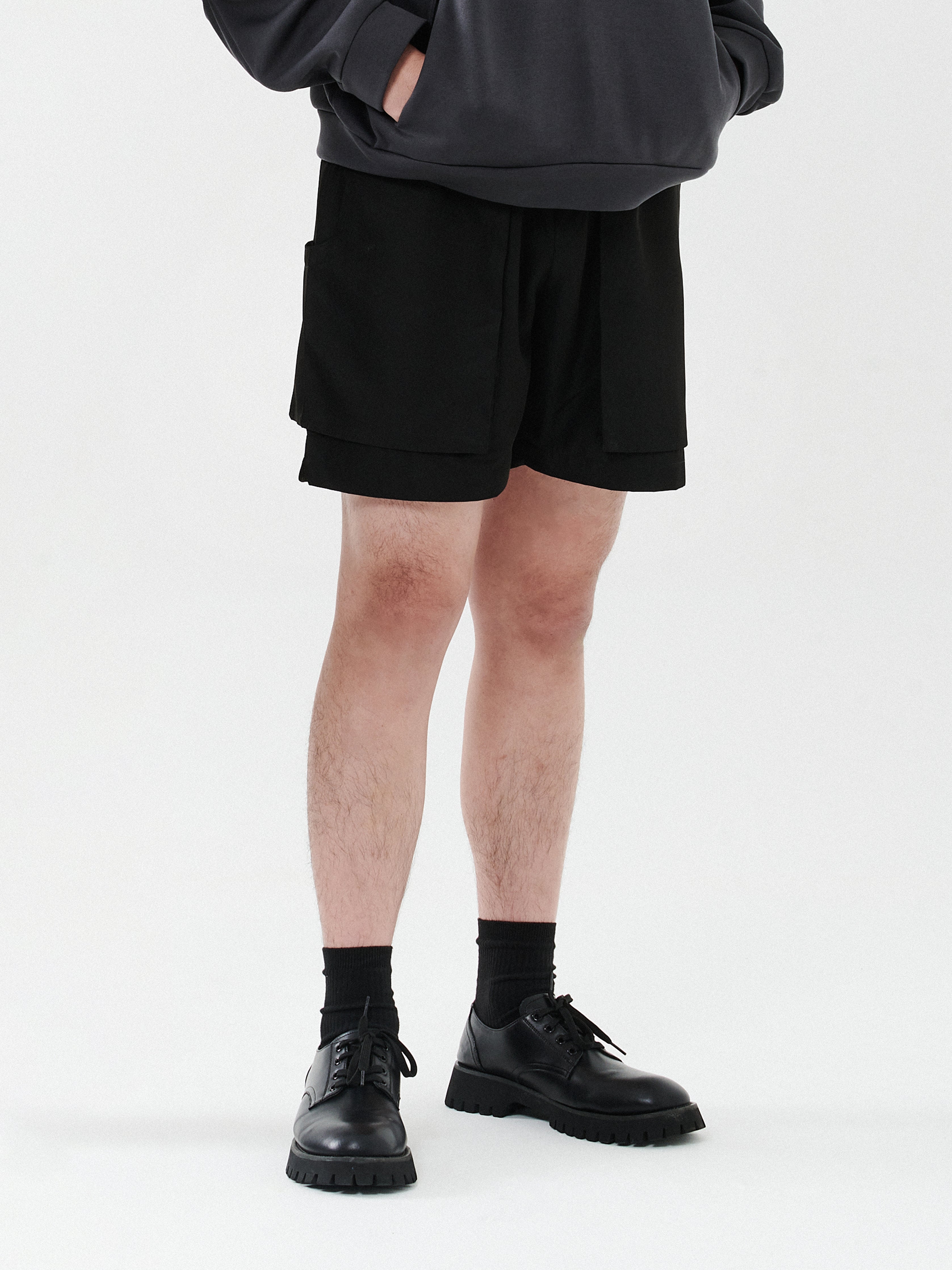 3D Pocket Relaxed Short