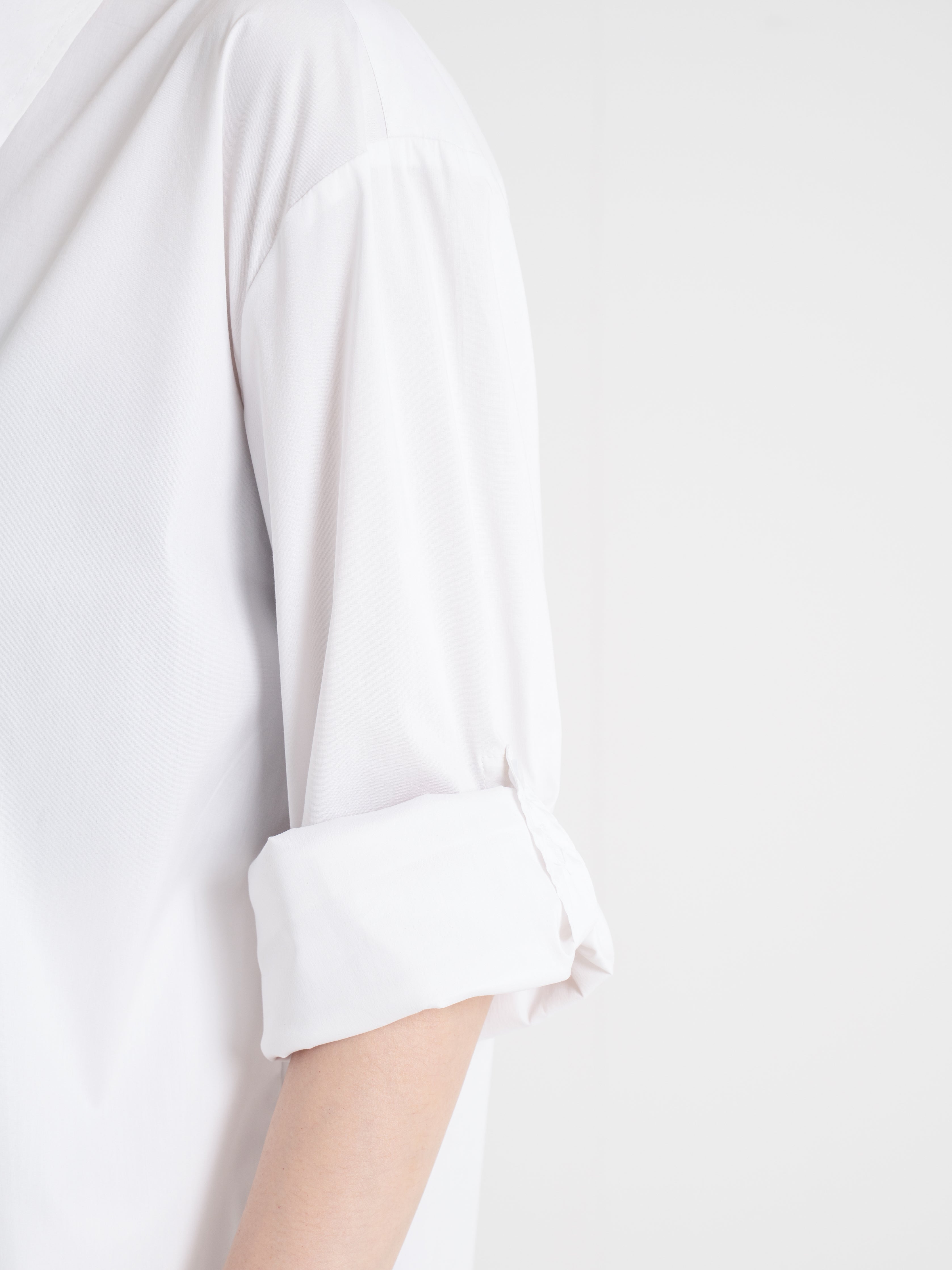 Neucvr Classic - Button Up Boyfriend Shirt (White)