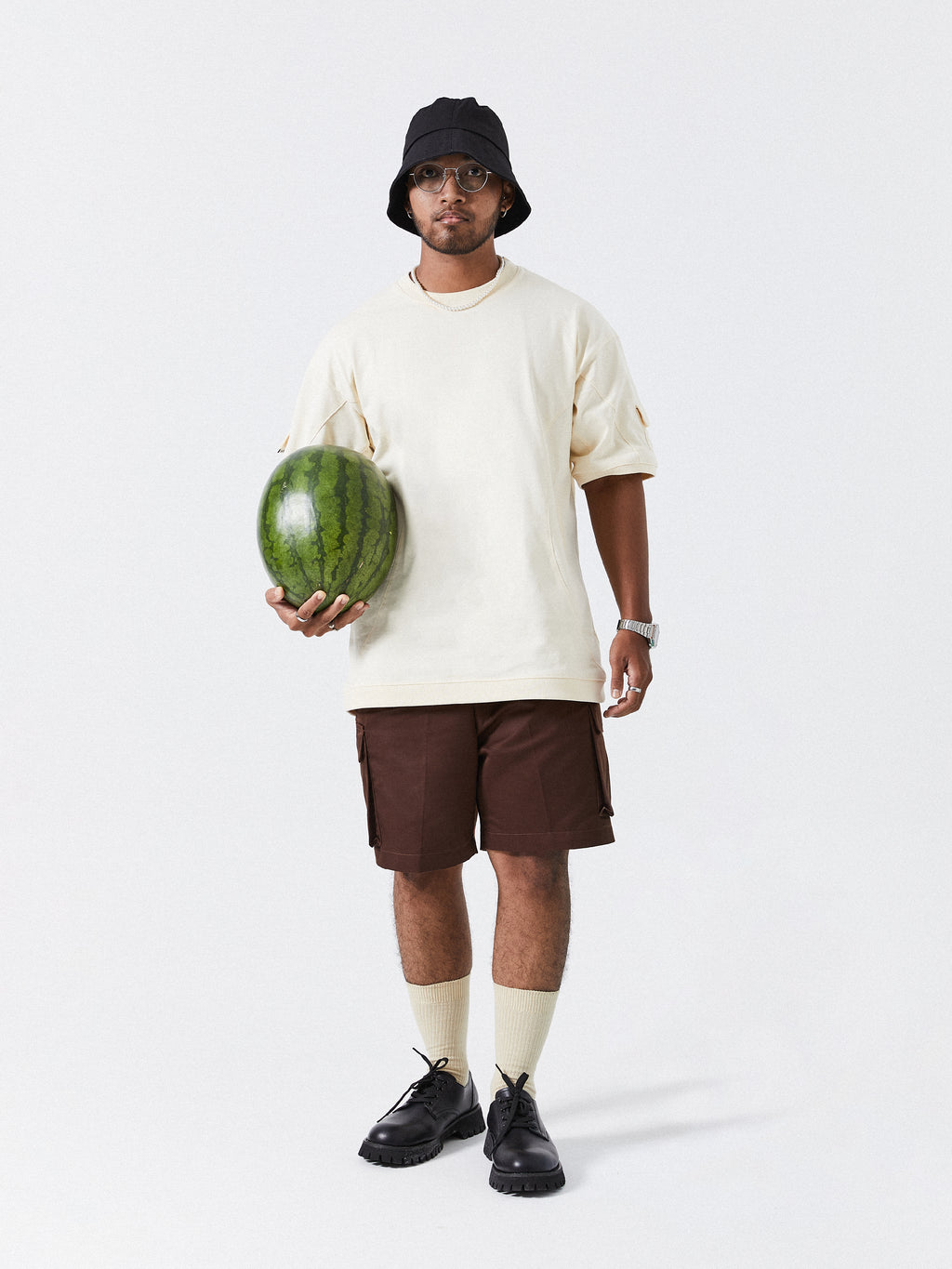 Pleated Pockets Cargo Shorts