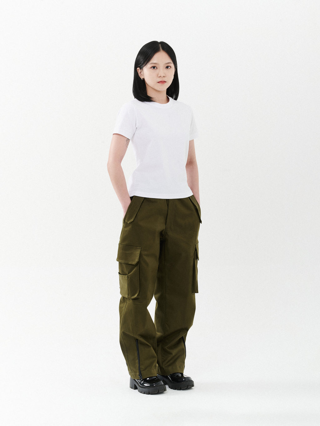 Side Split Zipper Cargo Pants | Black