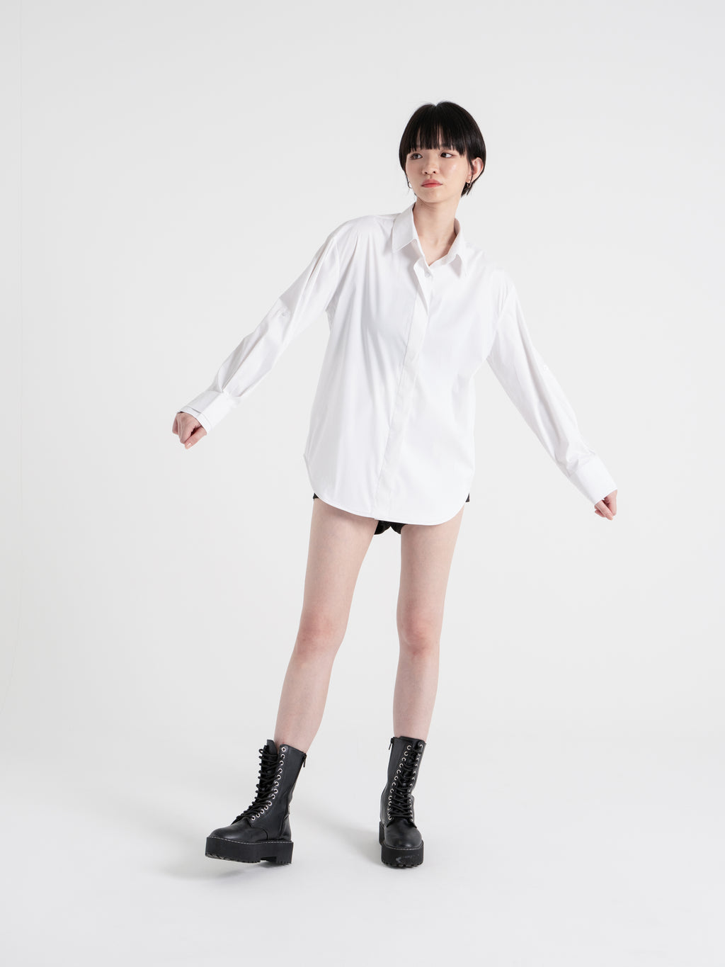 Neucvr Classic - Button Up Boyfriend Shirt (White)
