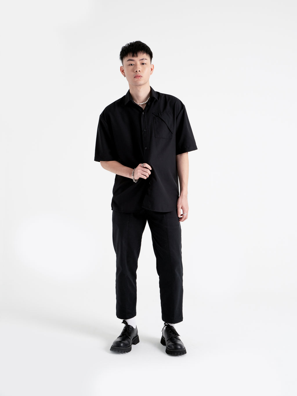 Neucvr Classic - Irregular Pocket Shirt (Black)