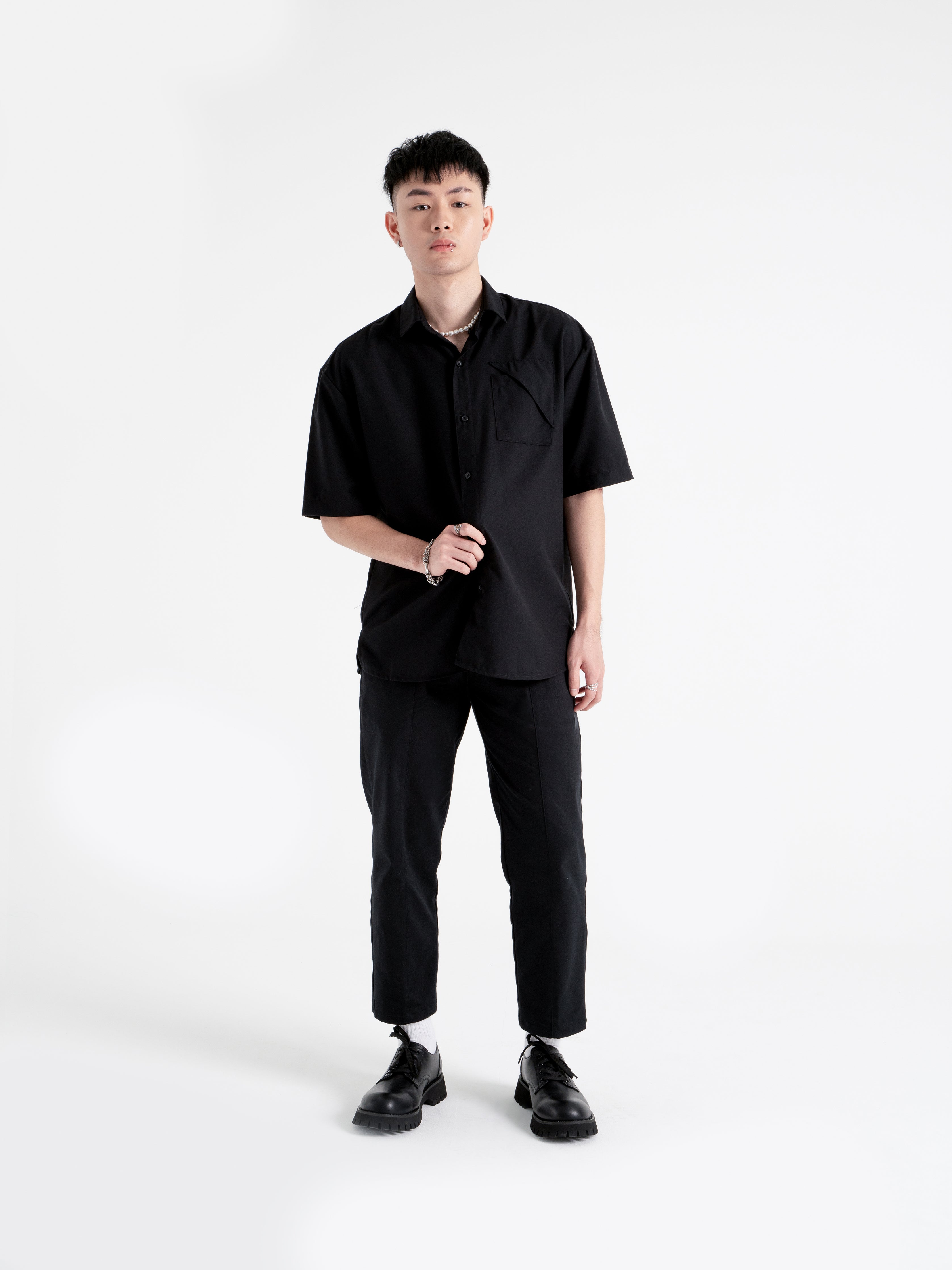 Neucvr Classic - Irregular Pocket Shirt (Black)