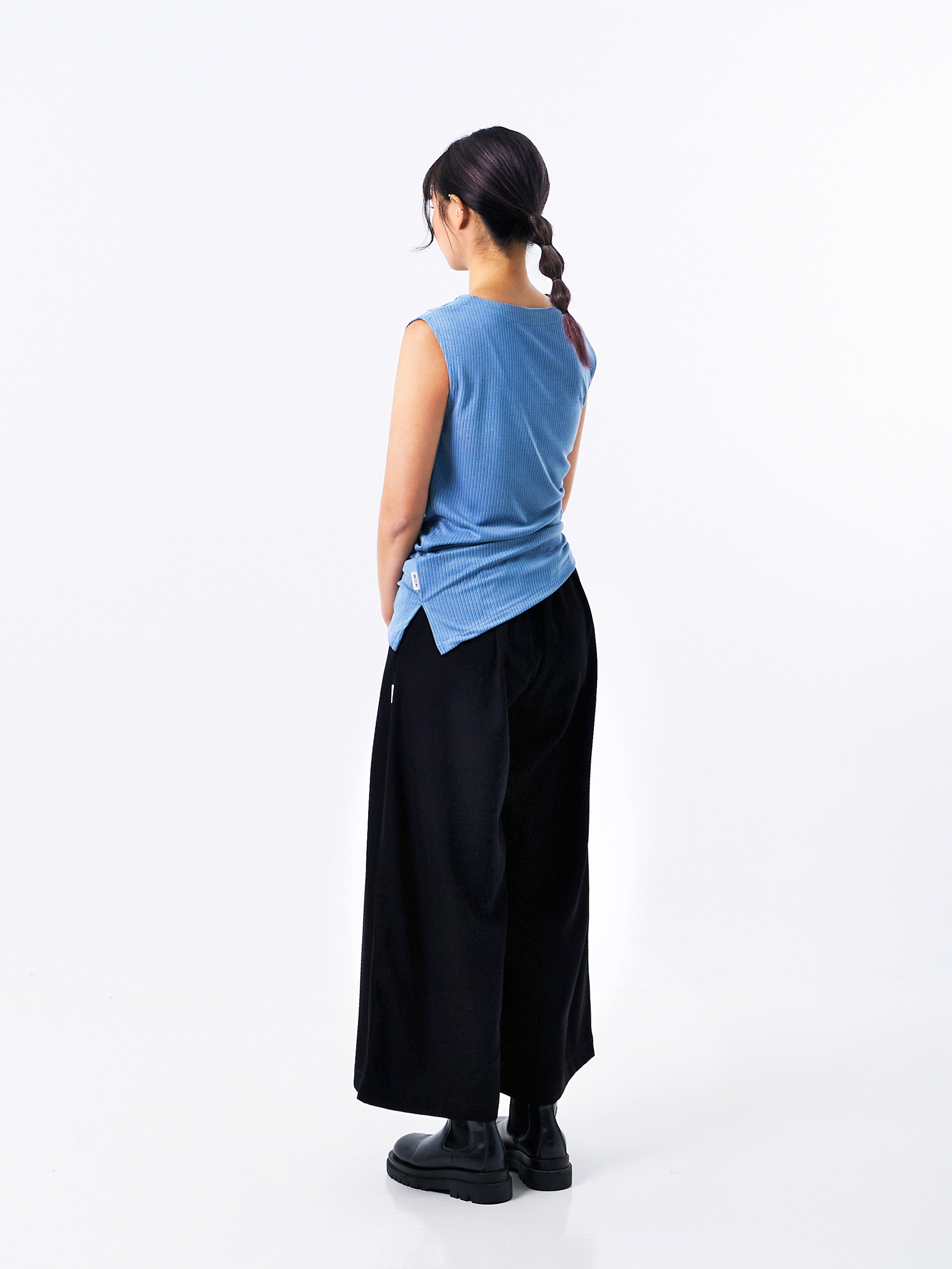 Very demure gathered top
