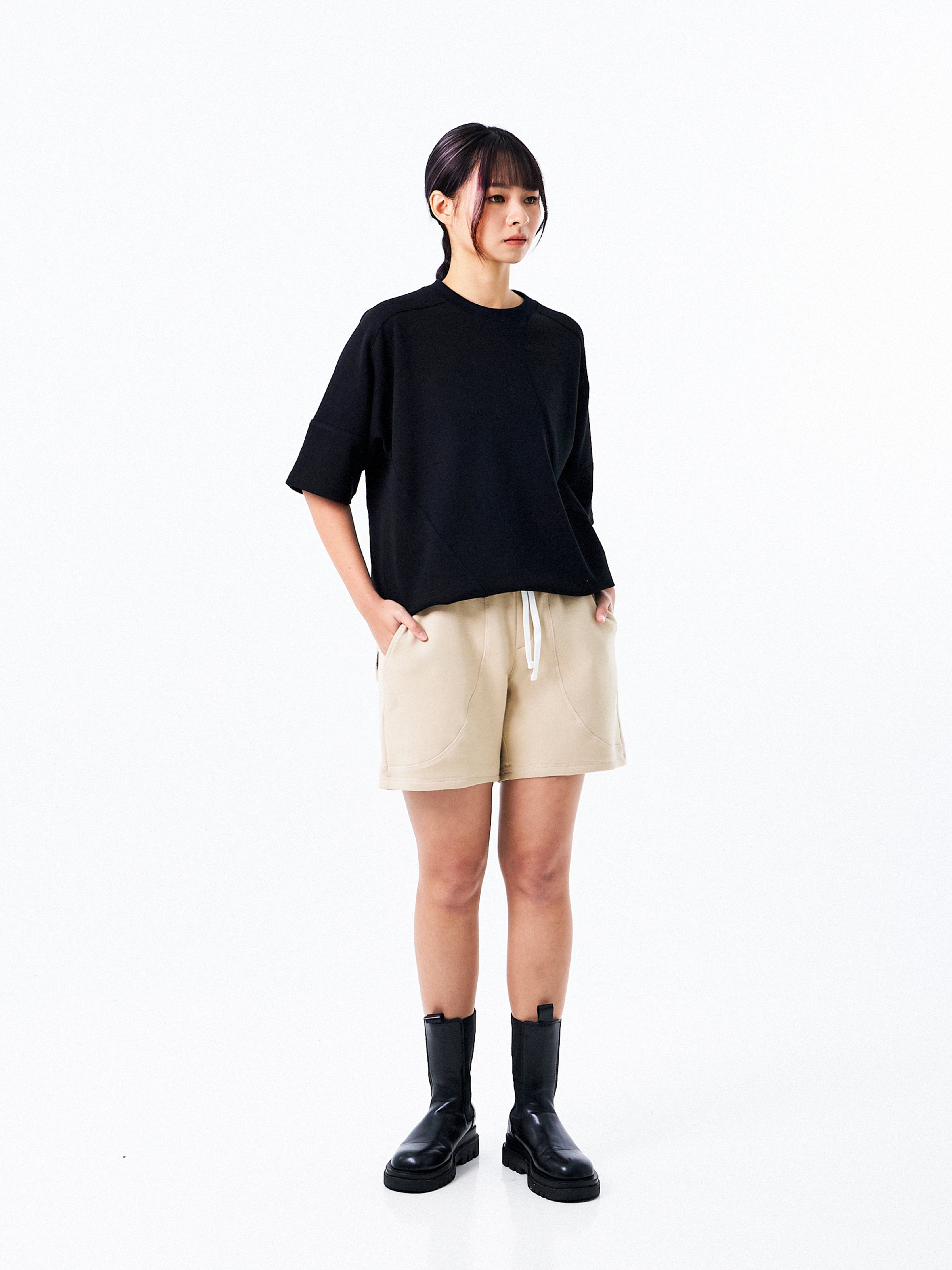 Curline Relaxed Shorts