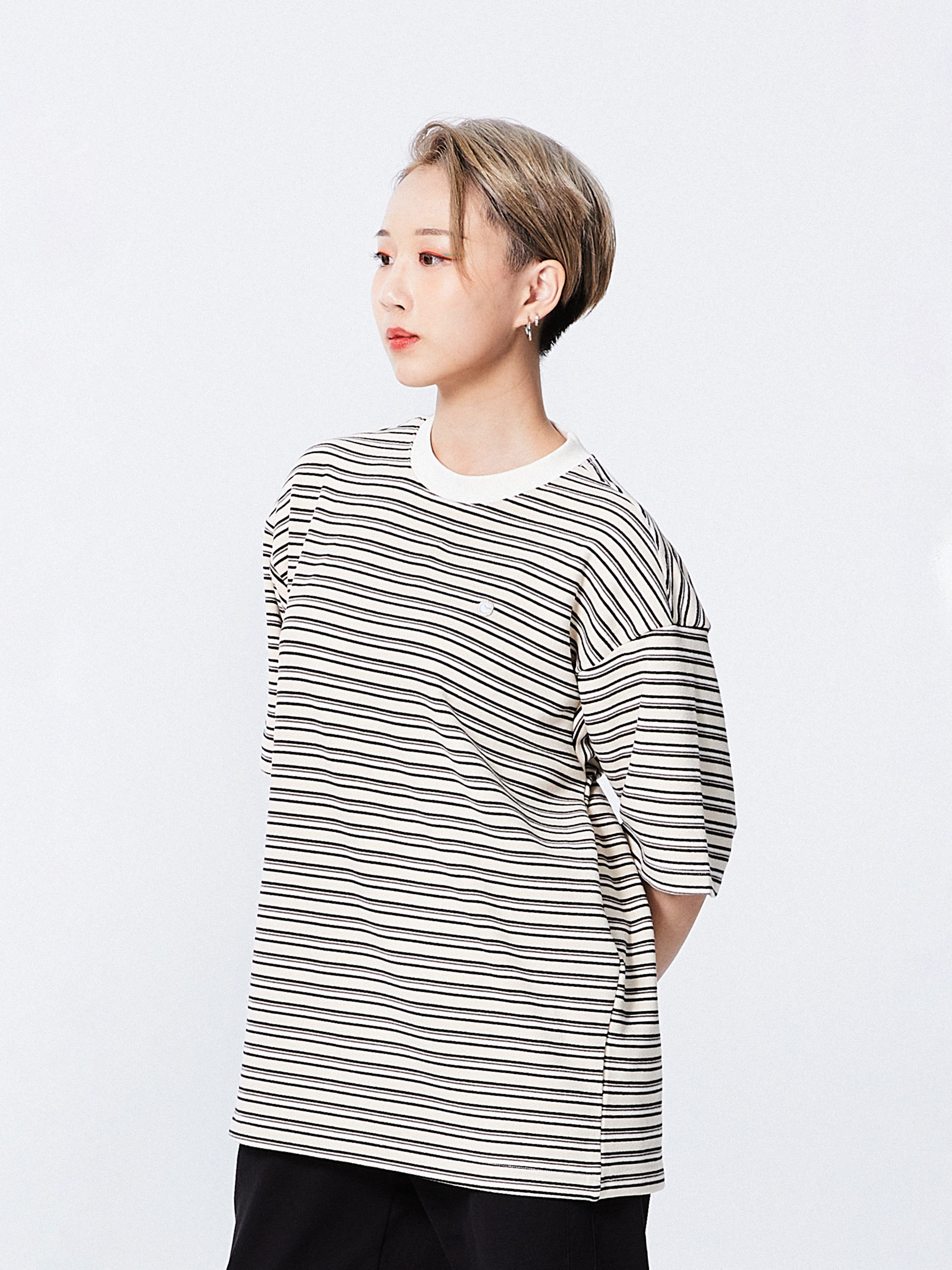 Cozy Stripes Emblem Tee | Grey