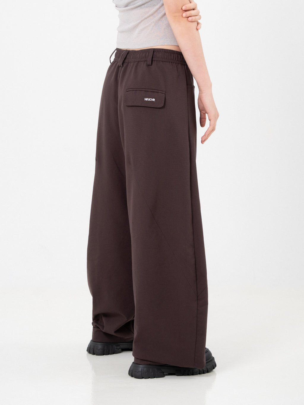 Toggle Pants | Brown