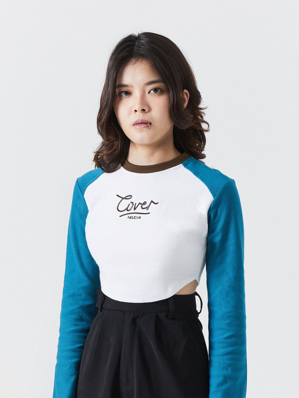 NCVR Cover Raglan Long Sleeves Crop | Brown