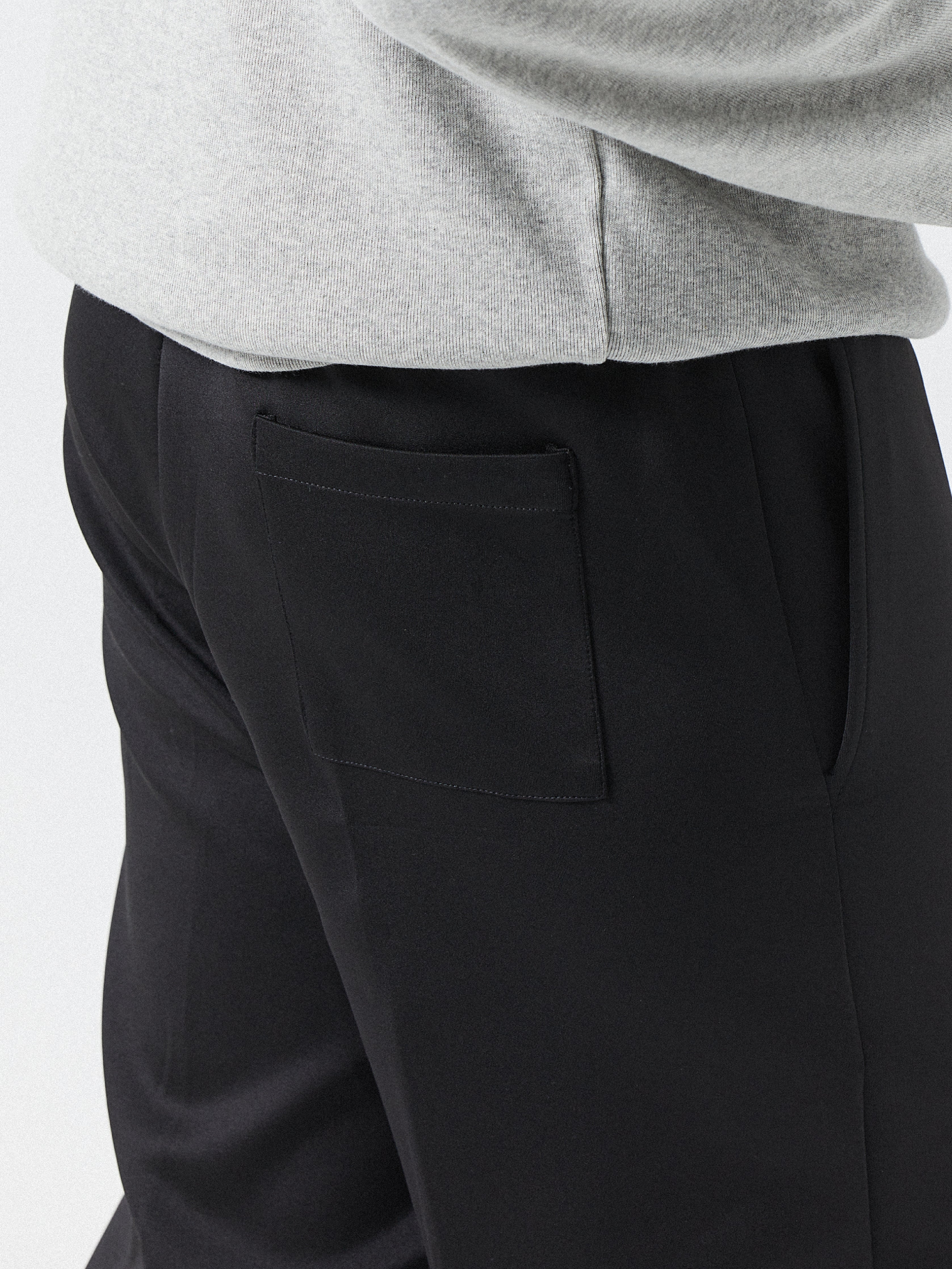 Sleek Scuba Joggers